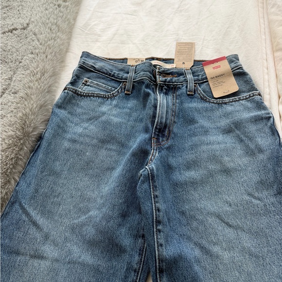 New with Tags Levis 94 Baggy Jeans - Picture 5 of 7